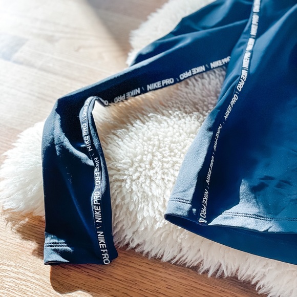 Nike Pro Warm Dri-Fit training shirt - Picture 2 of 7